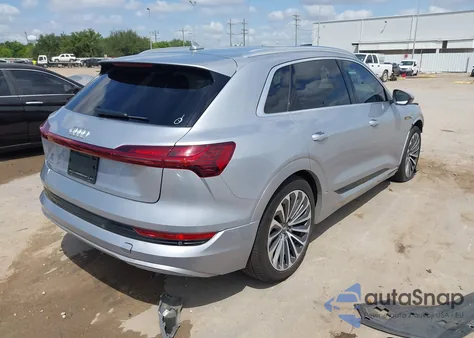 2019 Audi E-Tron Premium Plus из США, поврежденный, VIN WA1VAAGEXKB020994